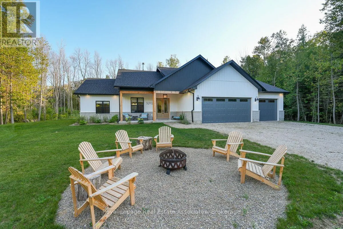 House for rent: 18 Tamarac Road, South Bruce Peninsula, Ontario N0H 2T0