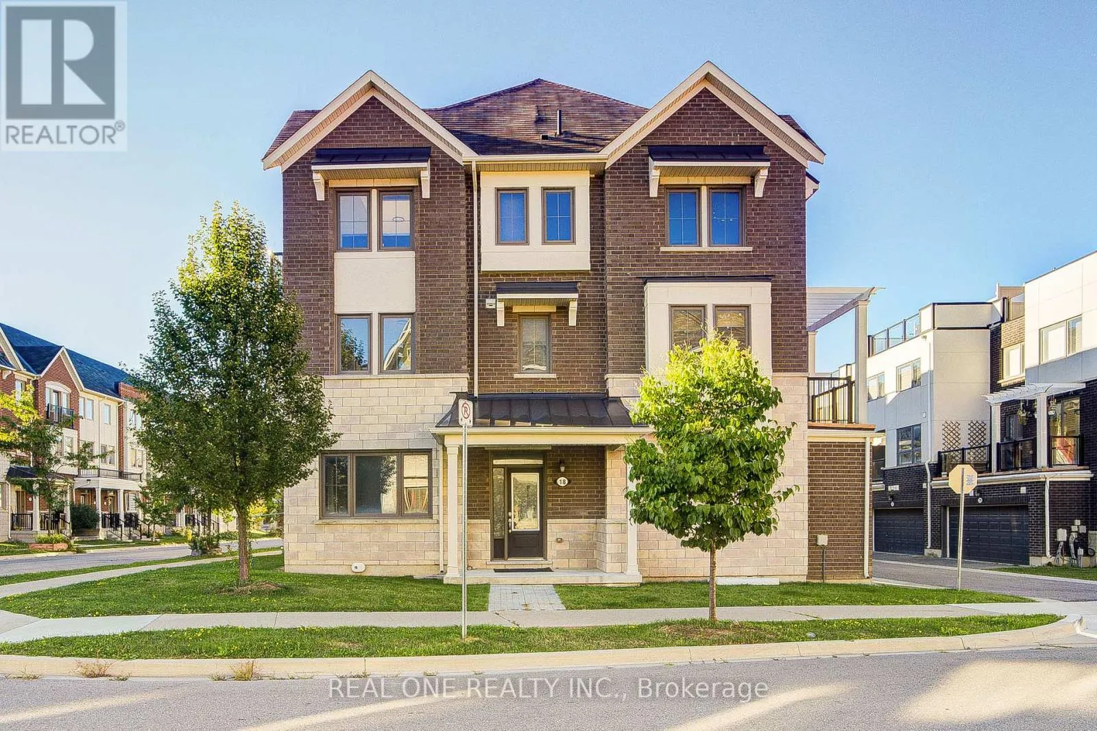 Row / Townhouse for rent: 18 Thomas Swanson Street, Markham, Ontario L6B 1M8