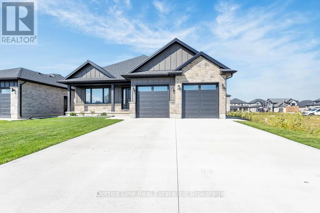 House for rent: 18 Walnut Drive, Tillsonburg, Ontario N4G 5S2