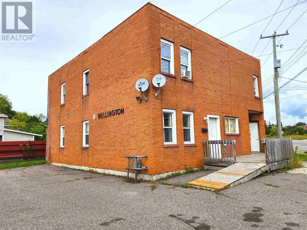 Multi-Family for rent: 18 Wellington St W, Sault Ste. Marie, Ontario P6A 1H1