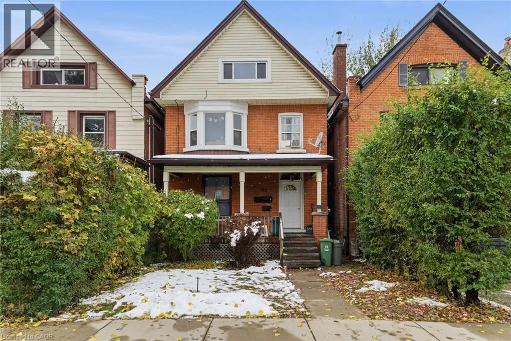 Duplex for rent: 180 Emerald Street S, Hamilton, Ontario L8N 2V7