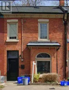 Row / Townhouse for rent: 180 Market Street, Hamilton, Ontario L8R 1N9