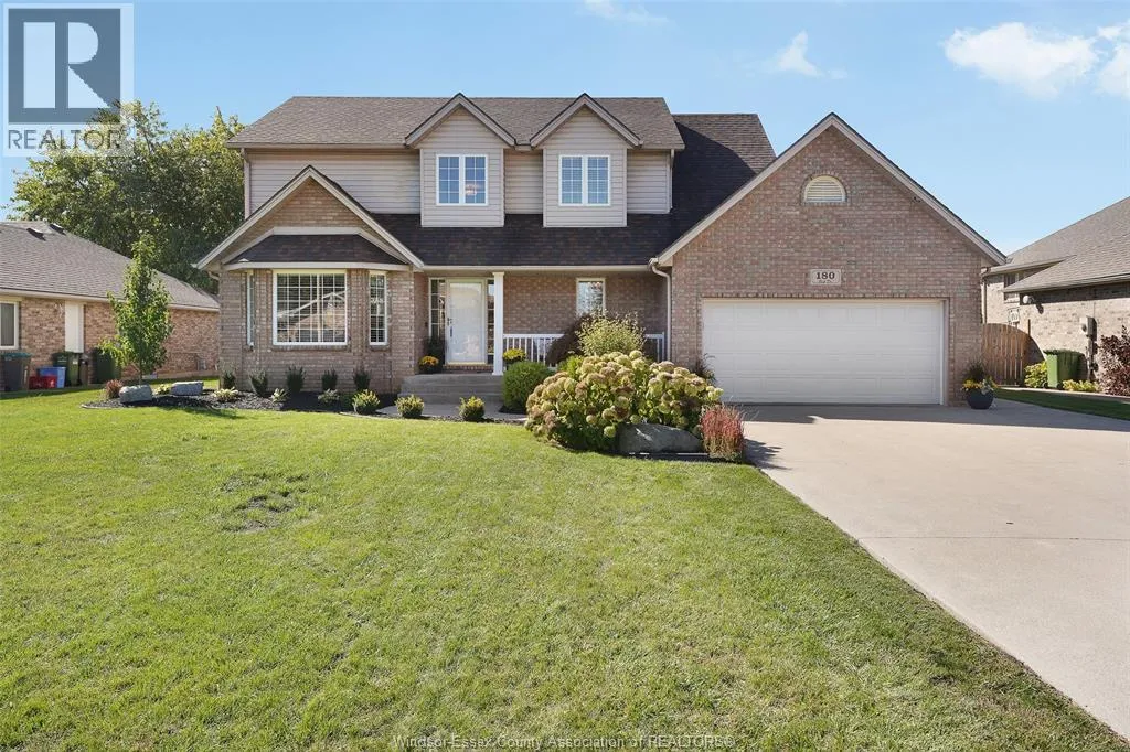 House for rent: 180 Oak Drive, Essex, Ontario N8M 3C6