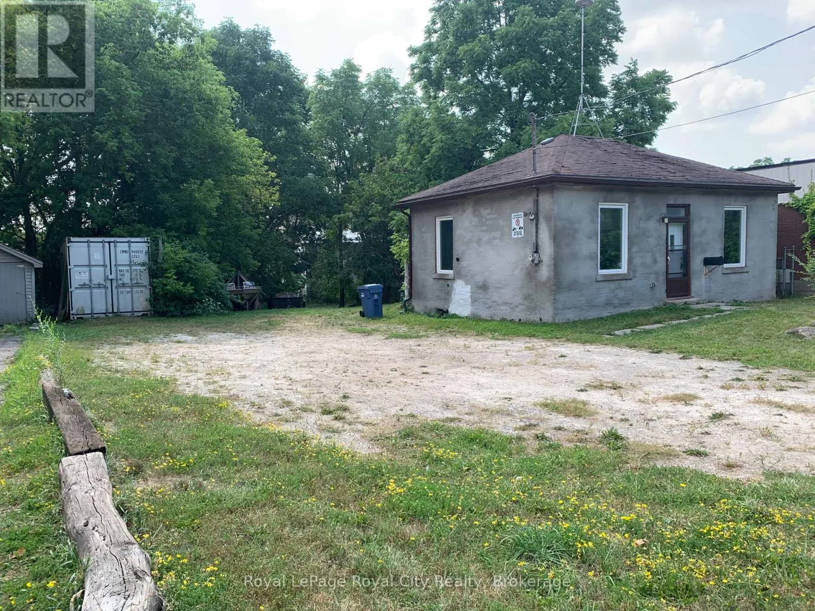 Offices for rent: 180 Waterloo Avenue, Guelph, Ontario N1H 3J3