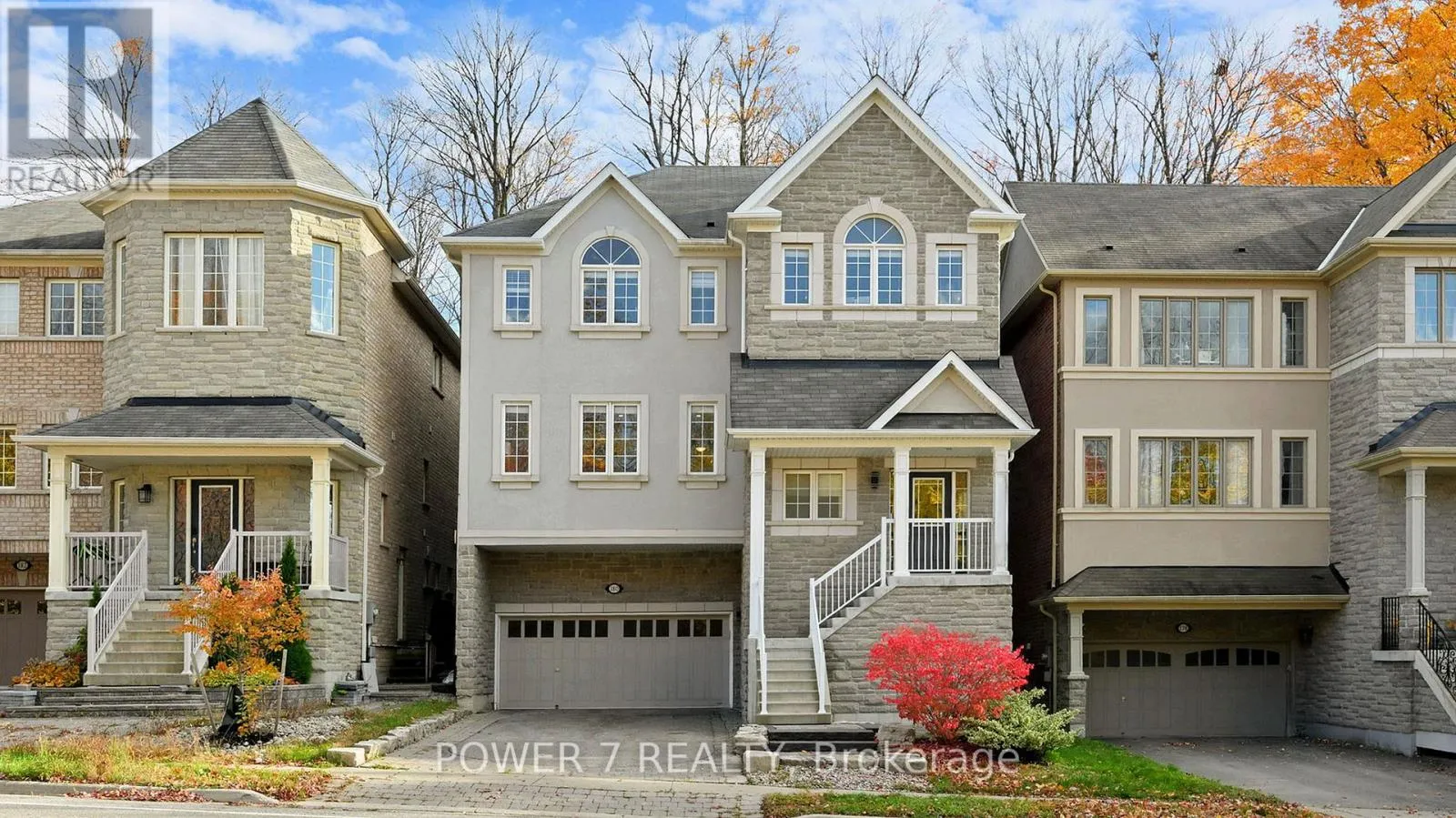 House for rent: 180 Woodspring Avenue, Newmarket, Ontario L3X 3J4