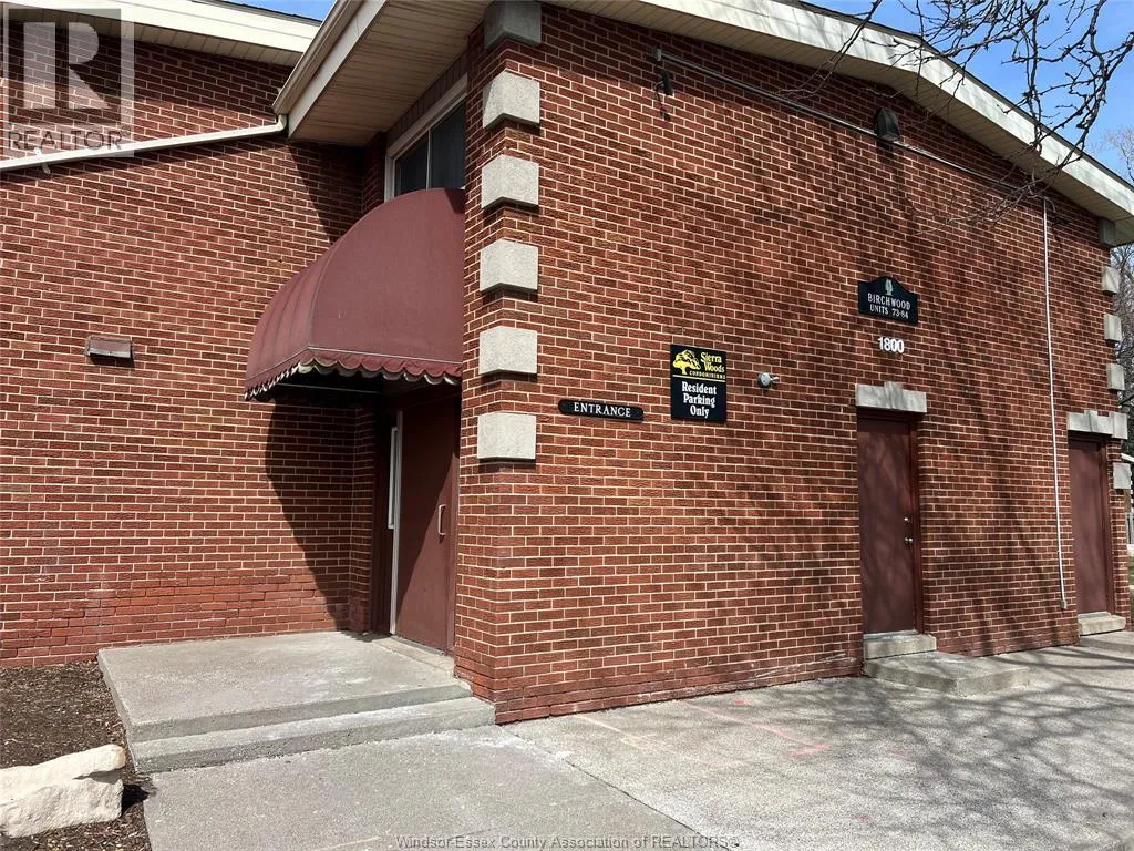 Row / Townhouse for rent: 1800 Columbia Court Unit# 81, Windsor, Ontario N9E 1B1