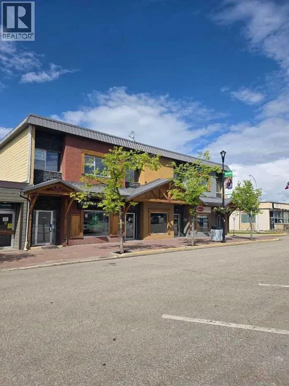 1800 Pine Plaza, Grande Cache, Alberta T0E 0Y0