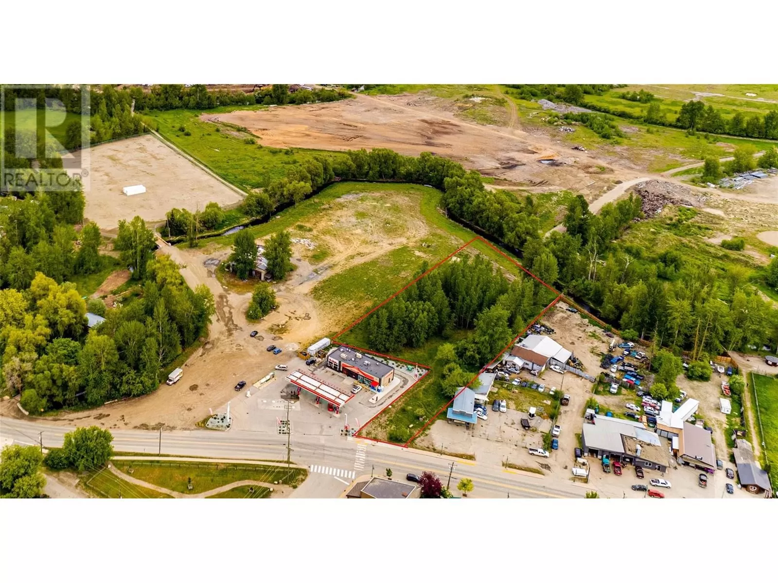 Other for rent: 1800 Vernon Street, Lumby, British Columbia V0E 2G0