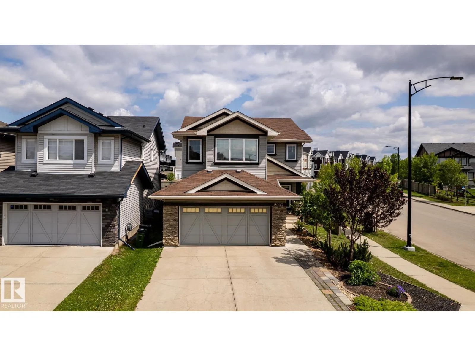 House for rent: 18003 77 St Nw, Edmonton, Alberta T5Z 0L1