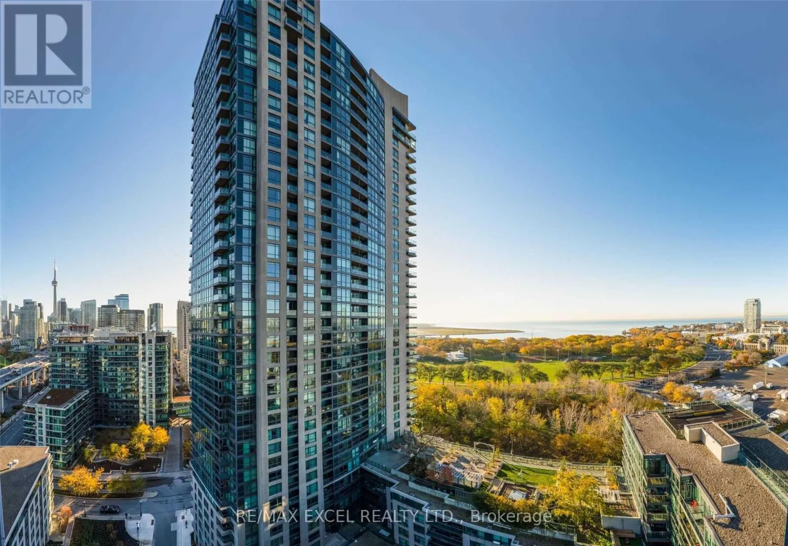 Apartment for rent: 1802 - 231 Fort York Boulevard, Toronto, Ontario M5V 1B2