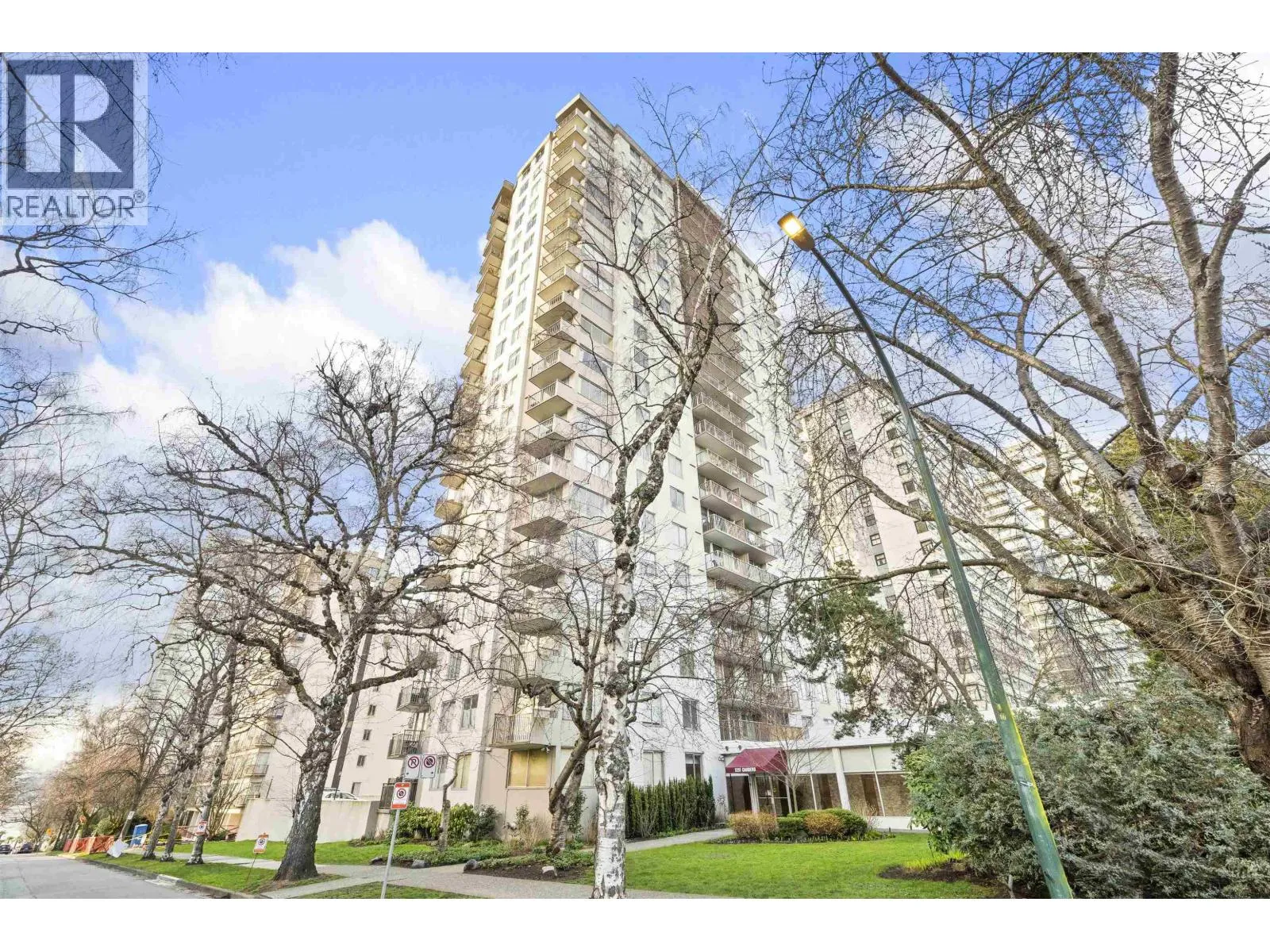 Apartment for rent: 1803 1251 Cardero Street, Vancouver, British Columbia V6G 2H9