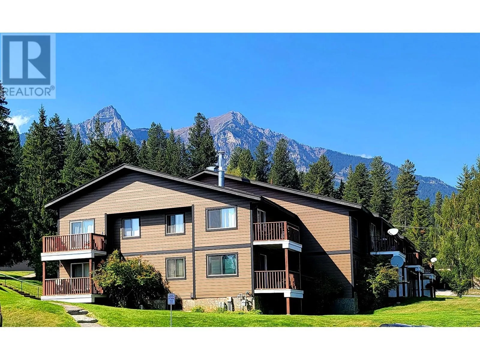 Apartment for rent: 1804 Alpine Drive Unit# 210, Elkford, British Columbia V0B 1H0
