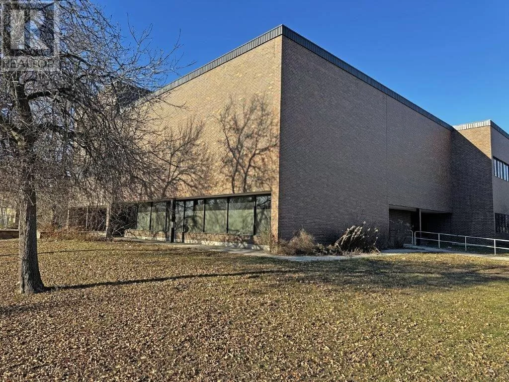 1805 Arthur Street|second Floor, Thunder Bay, Ontario P7E 2R6