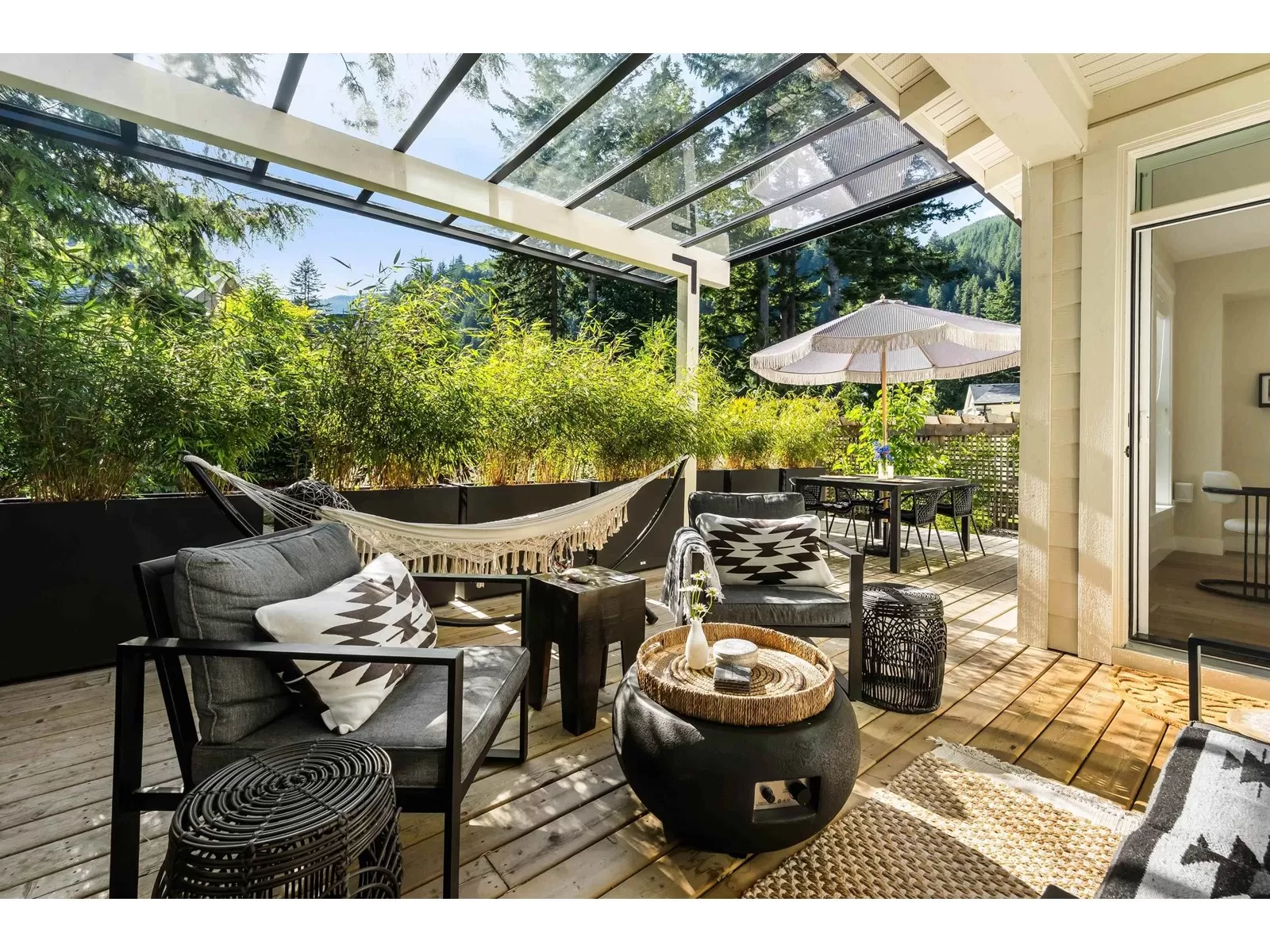 House for rent: 1805 Frosst Creek Crossing|cultus Lake South, Lindell Beach, British Columbia V2R 4X2