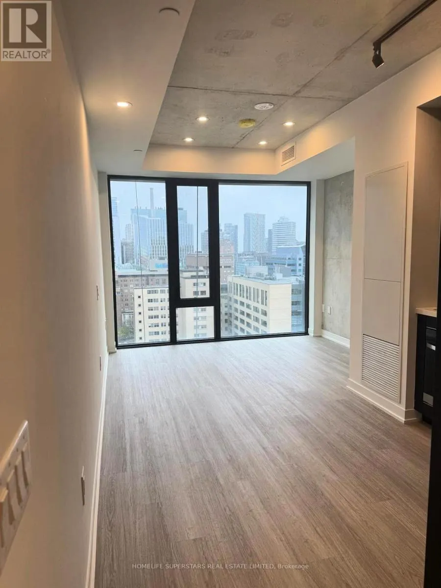 Apartment for rent: 1806 - 195 Mccaul Street, Toronto, Ontario M5T 0E5