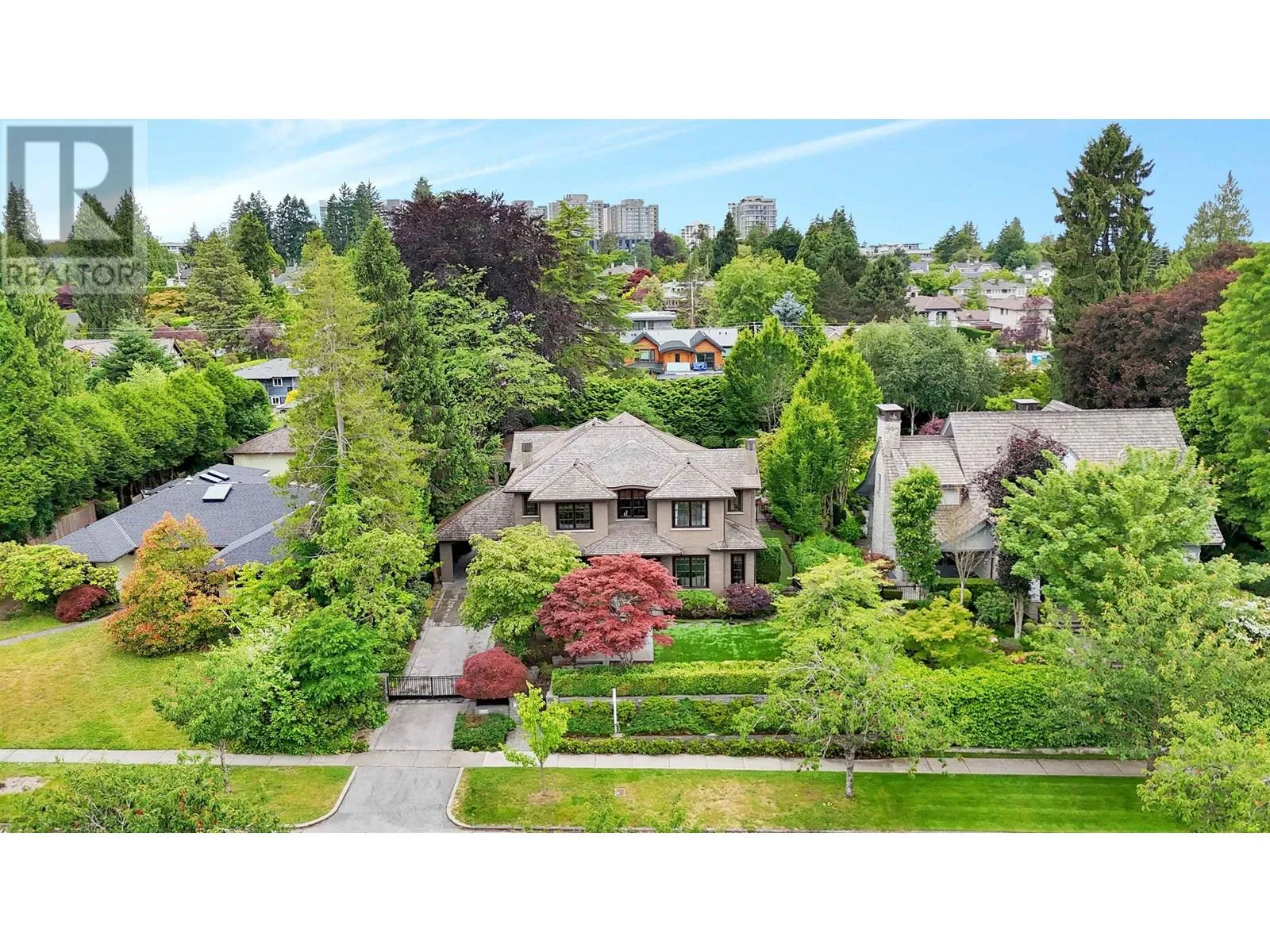 House for rent: 1807 Acadia Road, Vancouver, British Columbia V6T 1R2