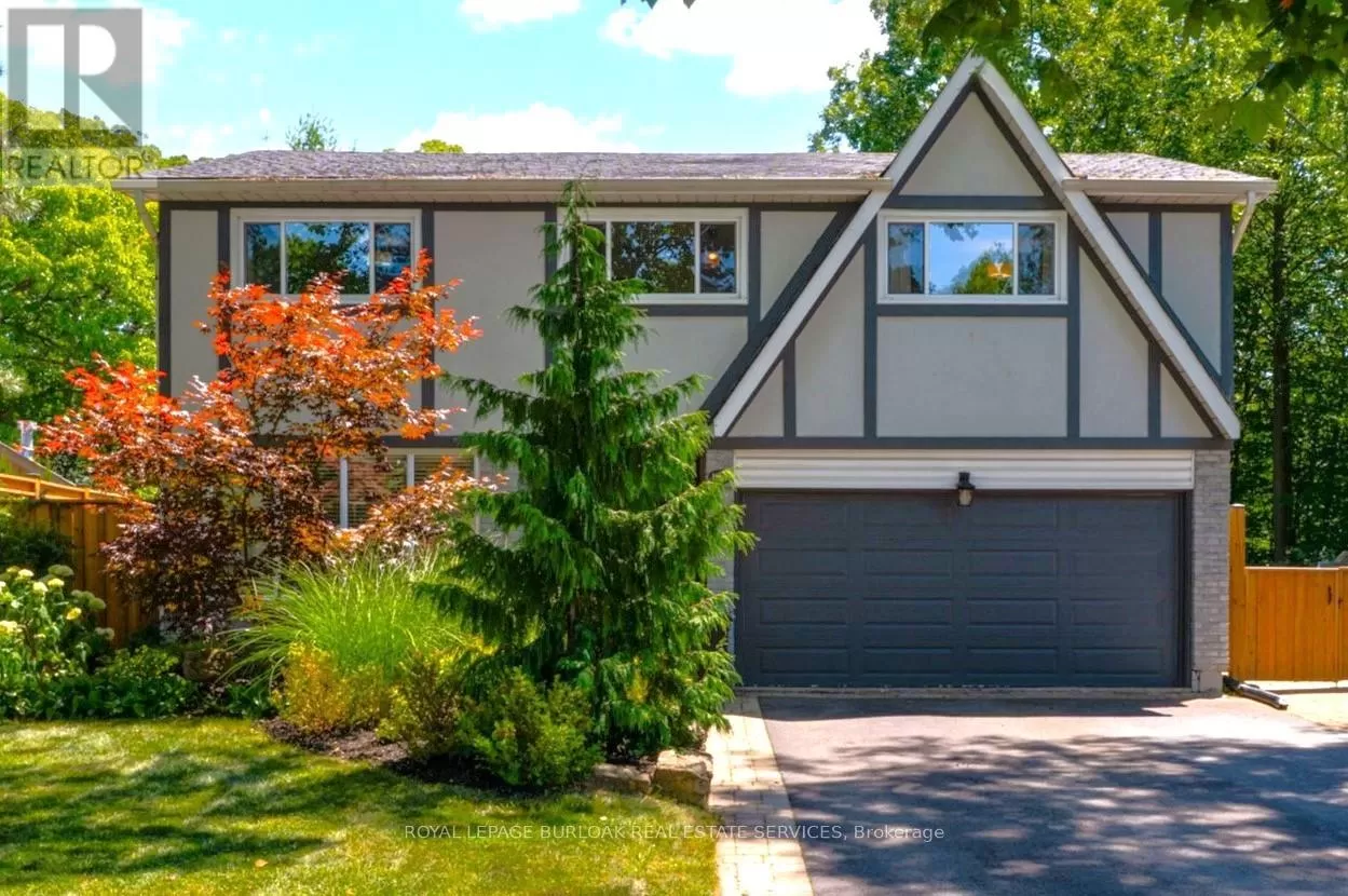 House for rent: 1807 Heather Hills Drive, Burlington, Ontario L7P 2Z1