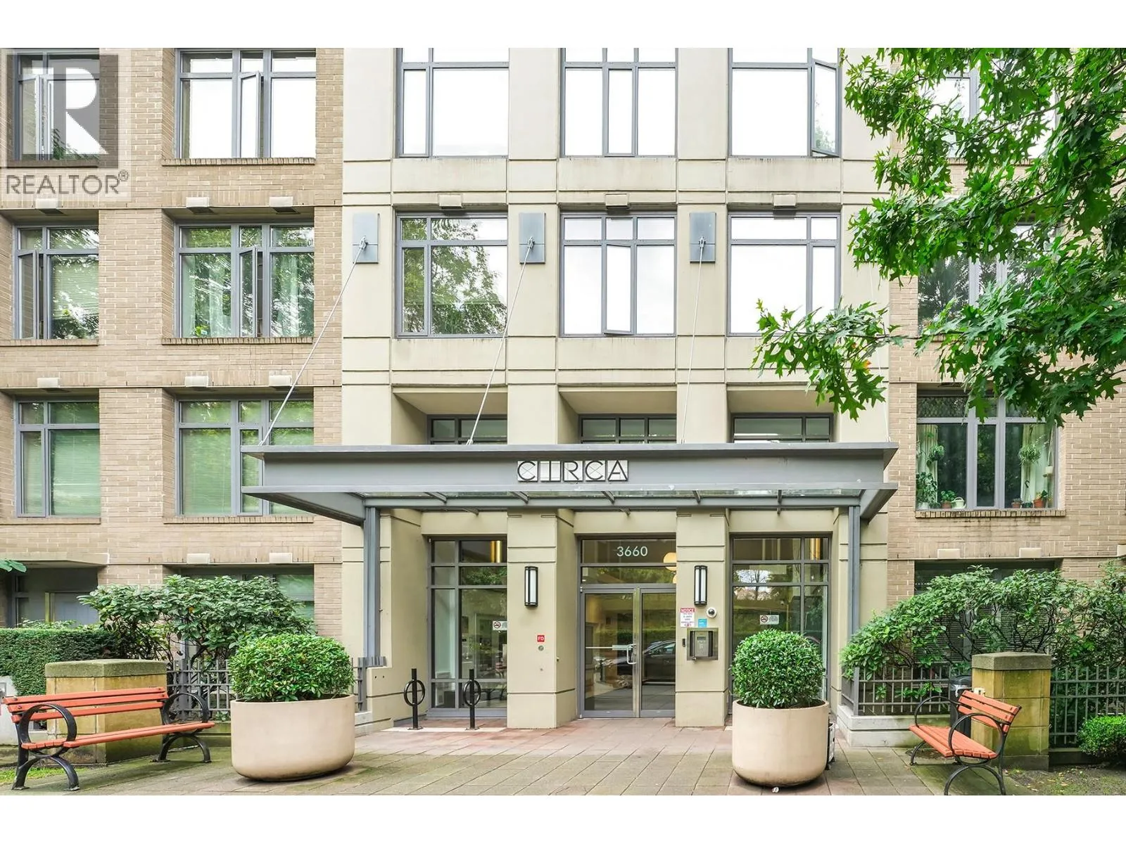 Apartment for rent: 1808 3660 Vanness Avenue, Vancouver, British Columbia V5R 6H8