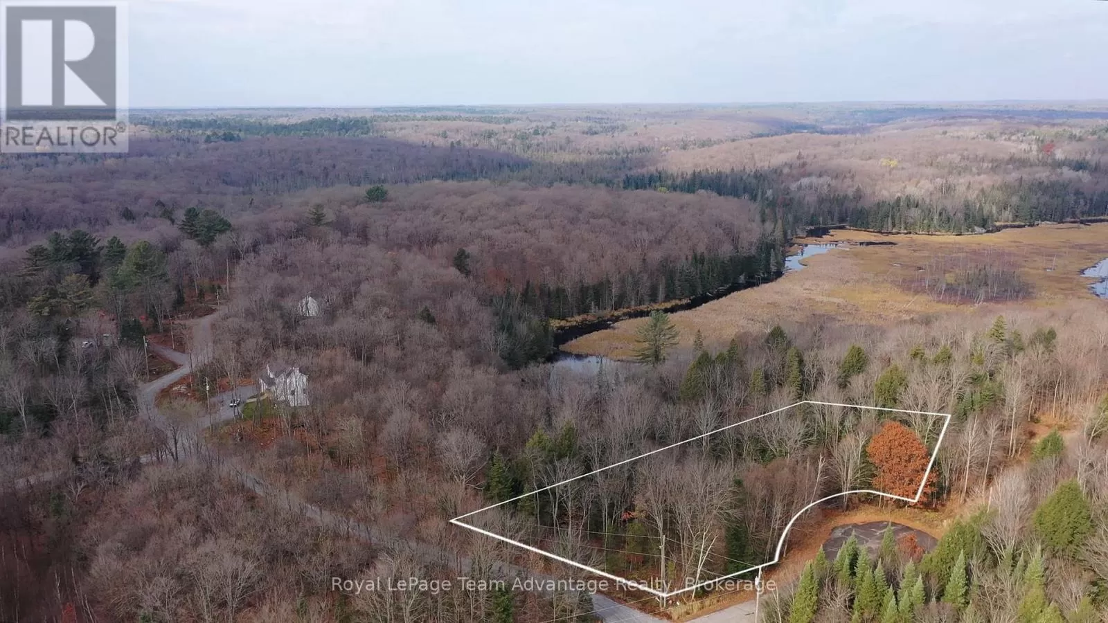 181 Clarkes Lane, Huntsville, Ontario P0B 1M0