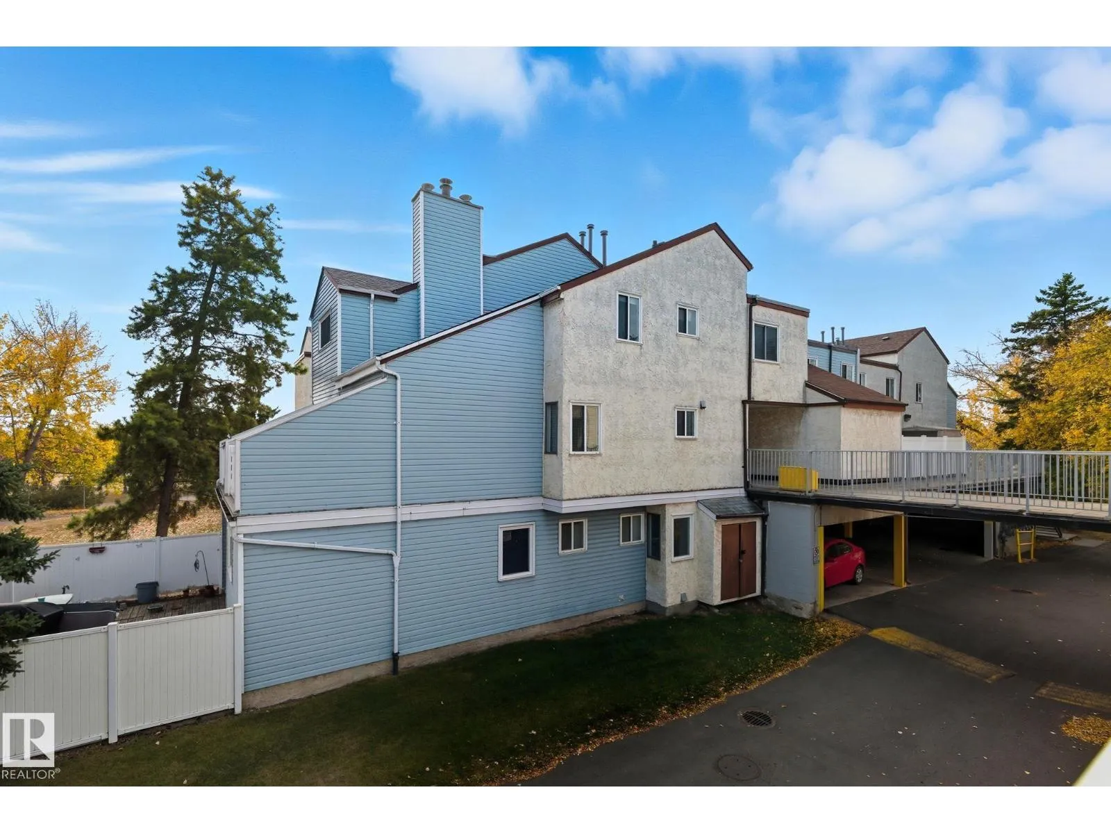 Row / Townhouse for rent: 181 Lancaster Tc Nw, Edmonton, Alberta T5X 5T1