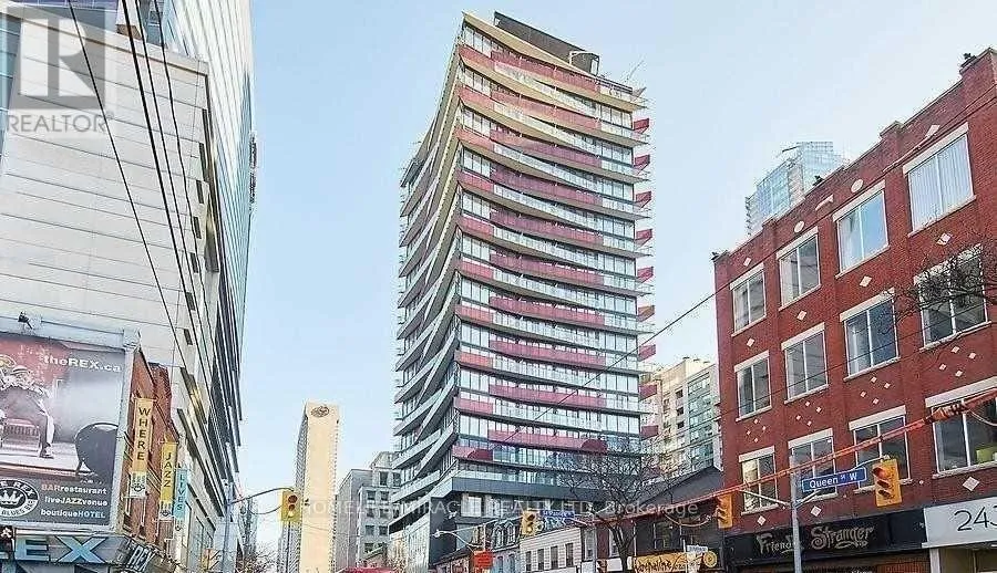 Apartment for rent: 1810 - 215 Queen Street W, Toronto, Ontario M5A 1S2