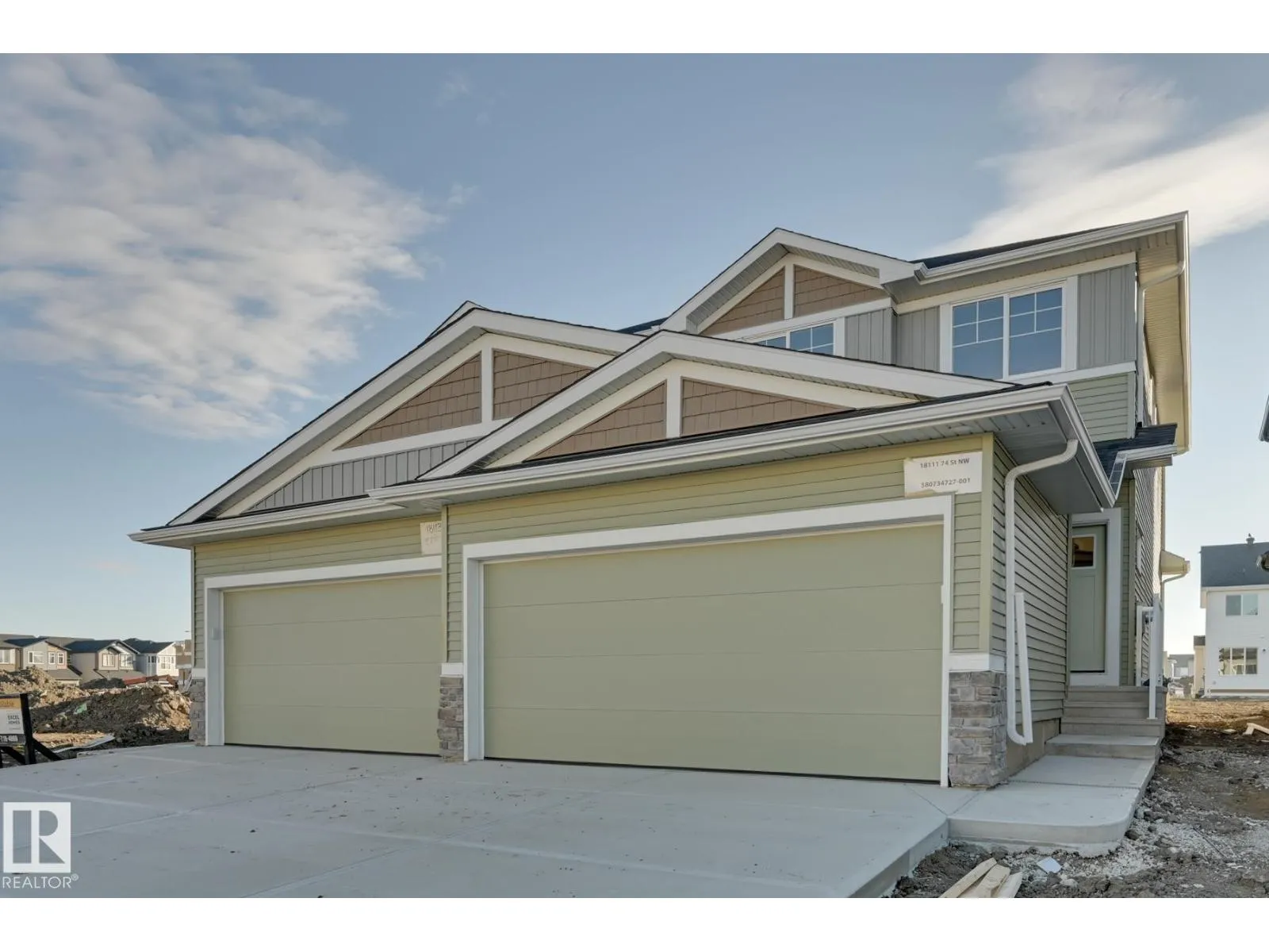 Duplex for rent: 18111 74 St Nw, Edmonton, Alberta T5Z 0X7