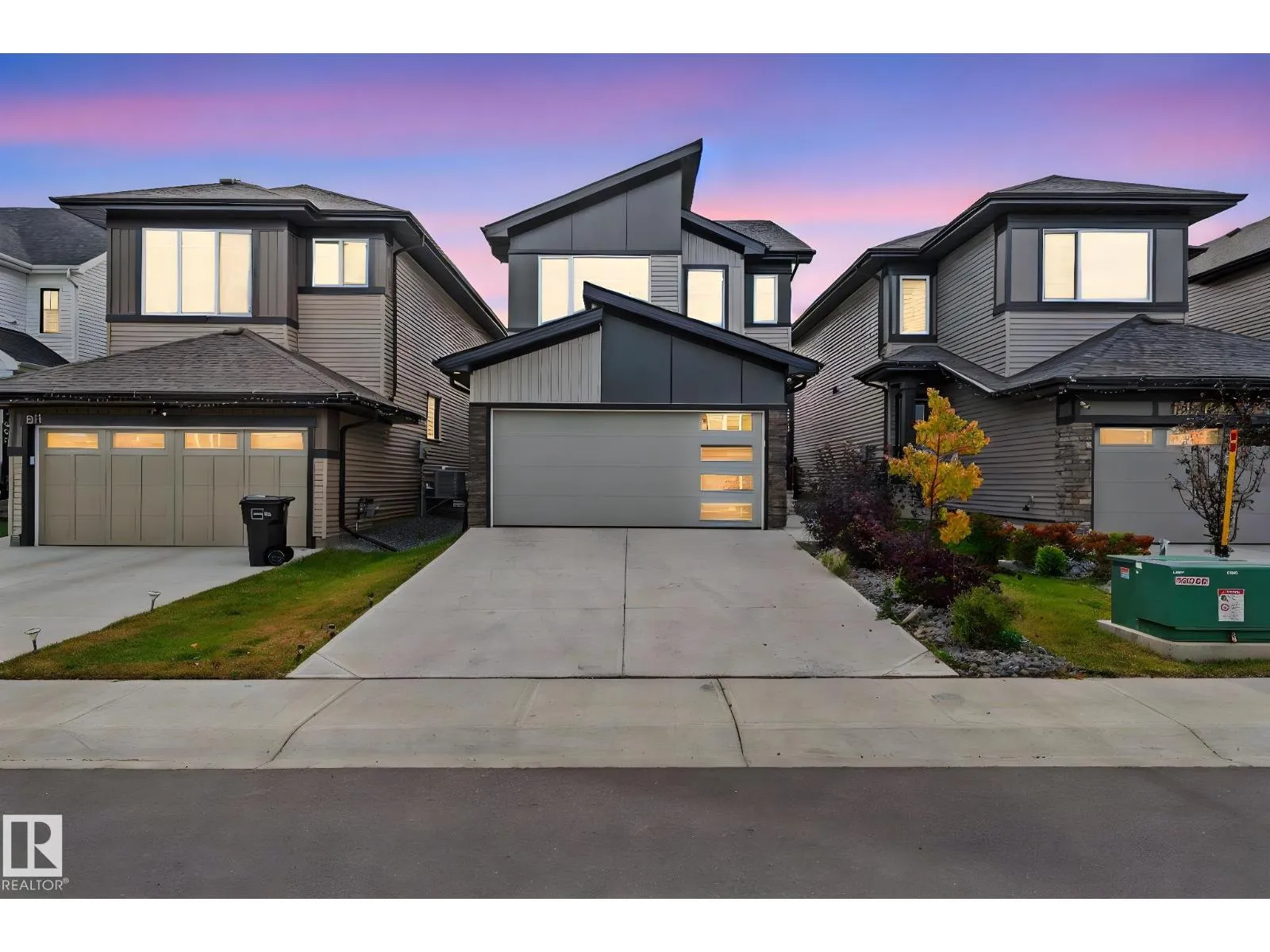 House for rent: 1813 Collip View Vw Sw, Edmonton, Alberta T6W 5C7