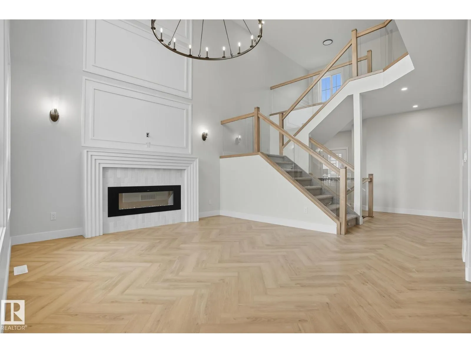 House for rent: 18135 87 St Nw Nw, Edmonton, Alberta T5Z 0X3