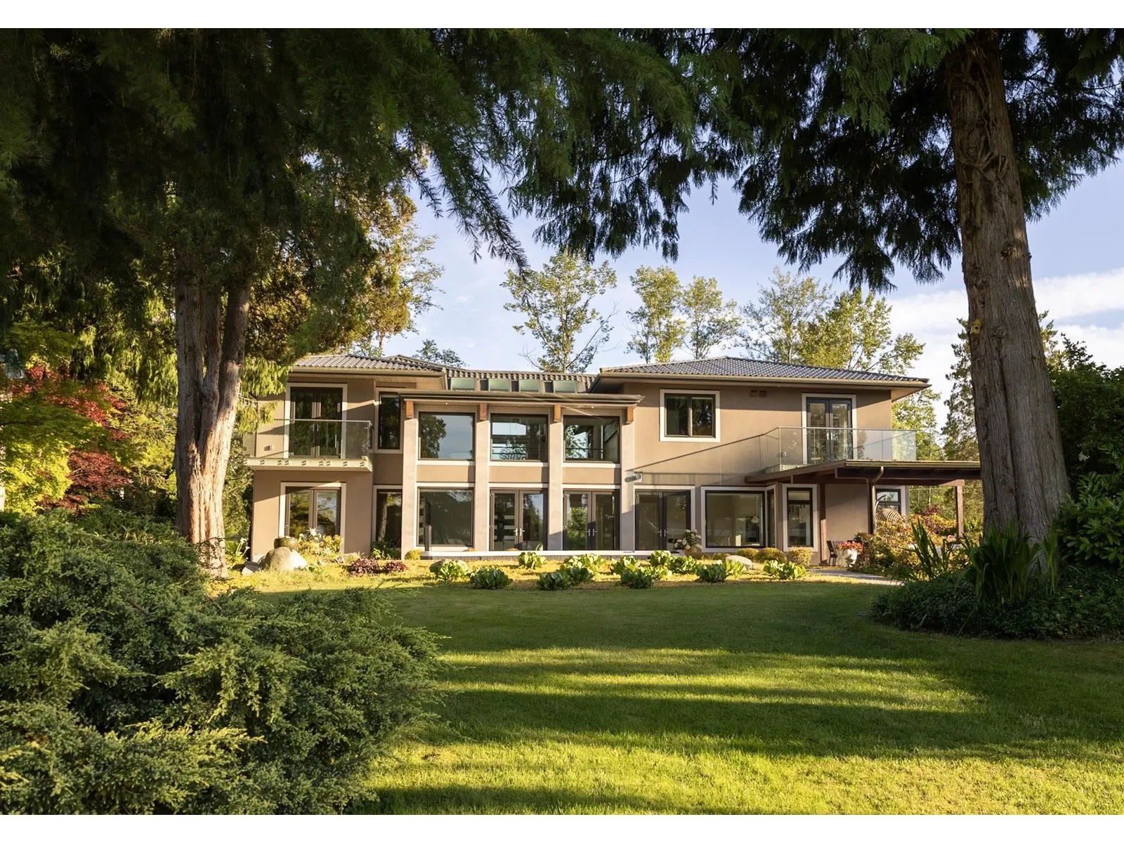 House for rent: 18171 29a Avenue, Surrey, British Columbia V3Z 9V2