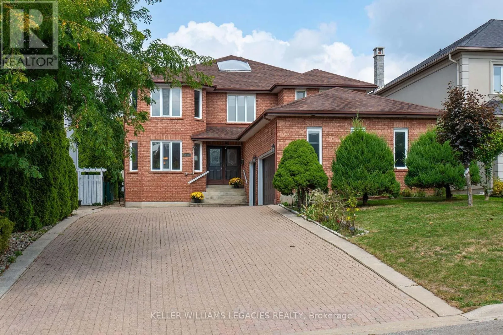 House for rent: 182 Oxford Street, Richmond Hill, Ontario L4C 4L7