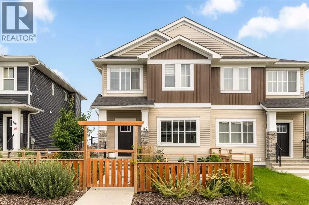 Duplex for rent: 182 River Heights Drive, Cochrane, Alberta T4C 2V1