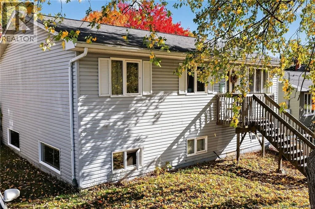 Multi-Family for rent: 18-20 Gloucester, Moncton, New Brunswick E1A 4E6