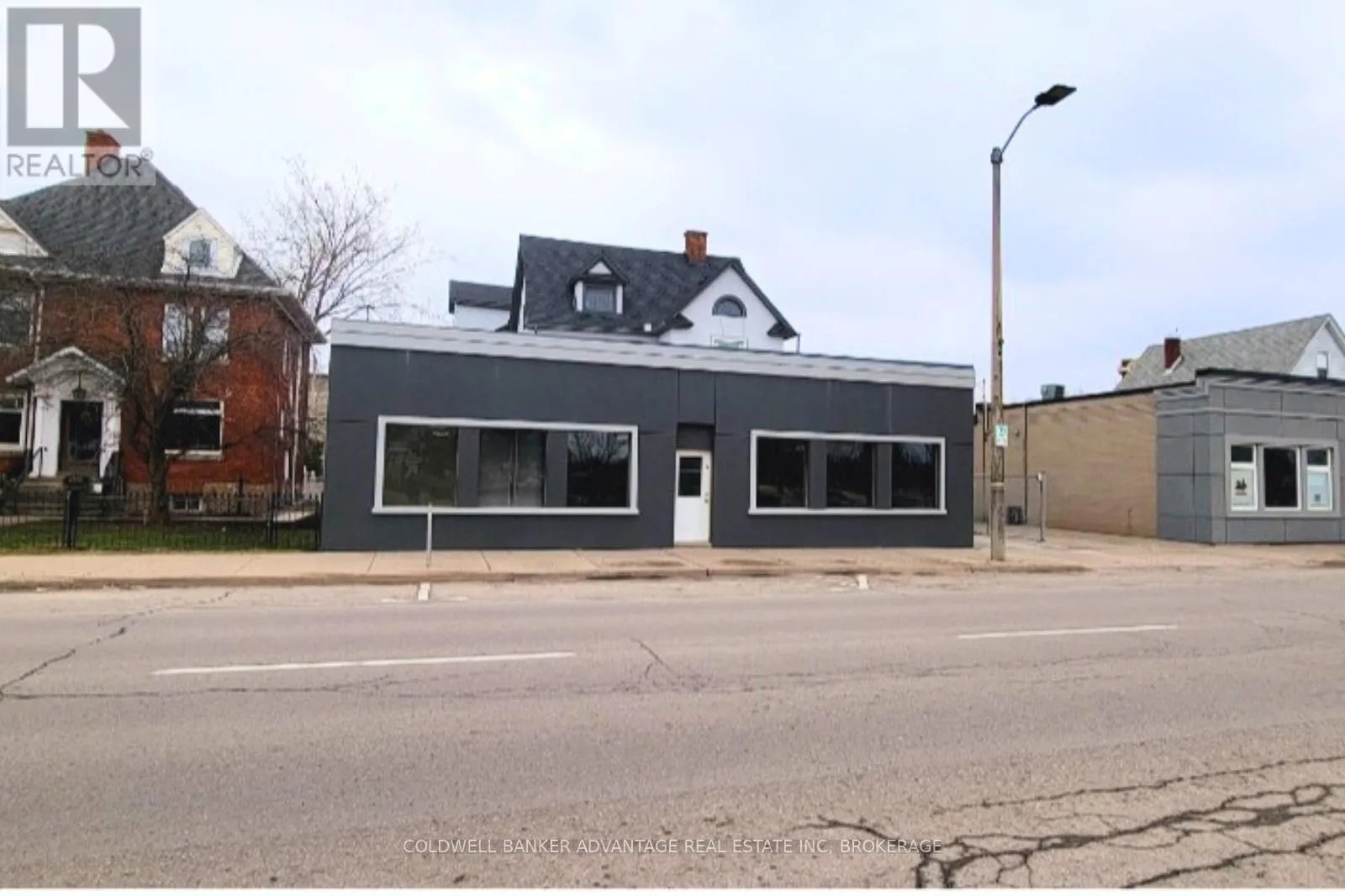 183 East Main Street, Welland, Ontario L3B 3W7