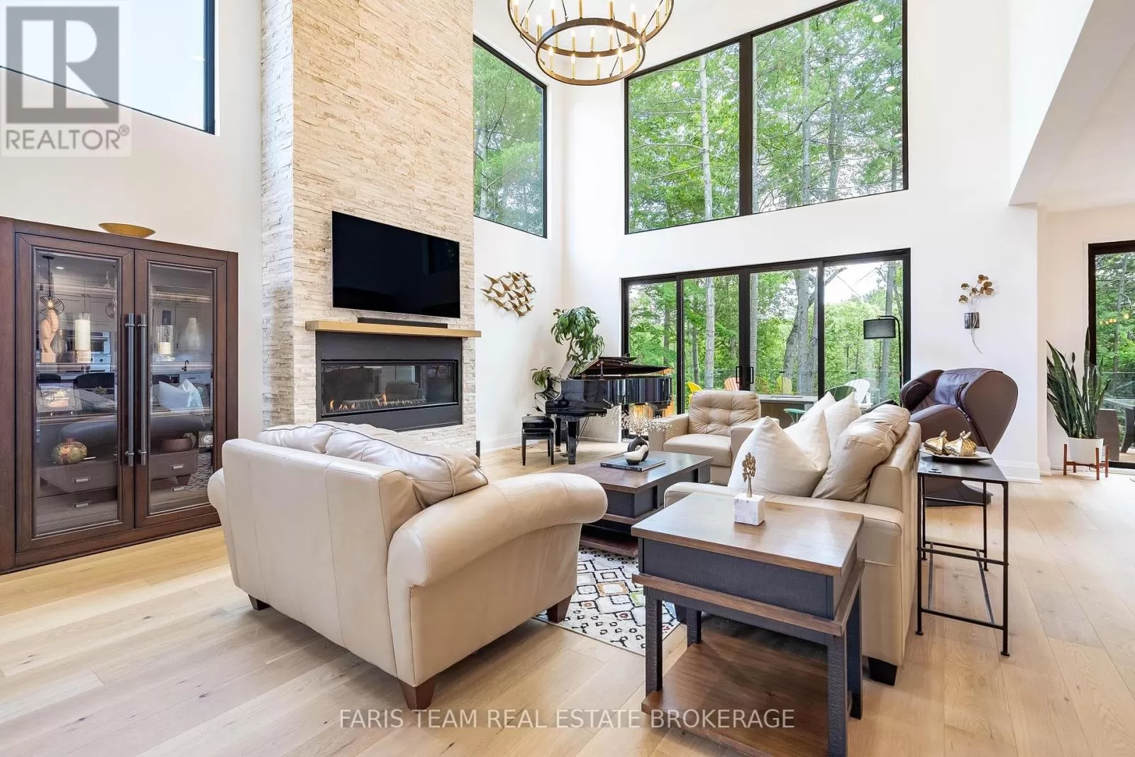 House for rent: 183 Woodland Drive, Wasaga Beach, Ontario L9Z 2V4