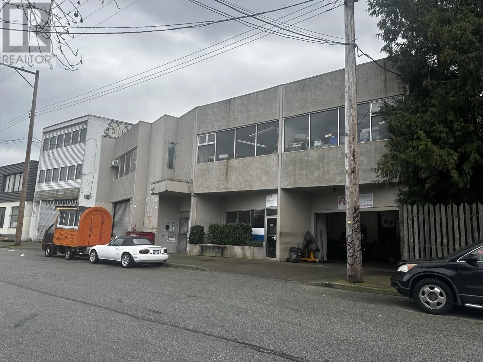 1834 Triumph Street, Vancouver, British Columbia V5L 1K3