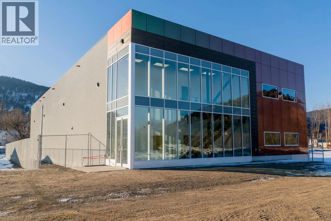 Other for rent: 1837 Shuswap Avenue, Lumby, British Columbia V0E 2G0