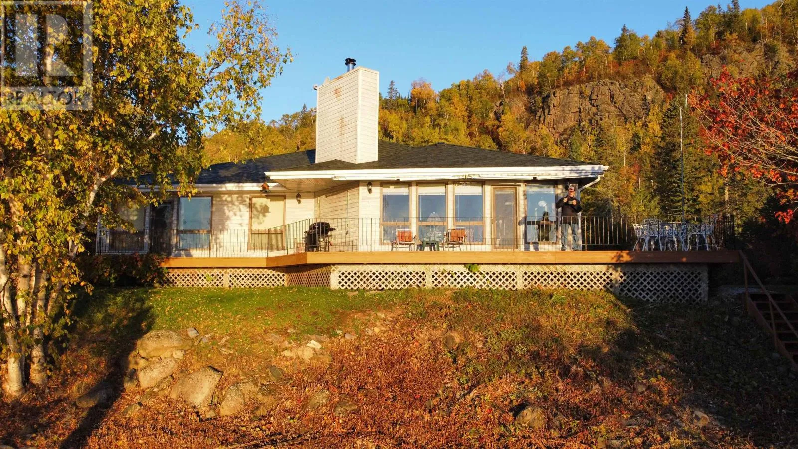 184 Island Ave, Neebing, Ontario P7L 0C1