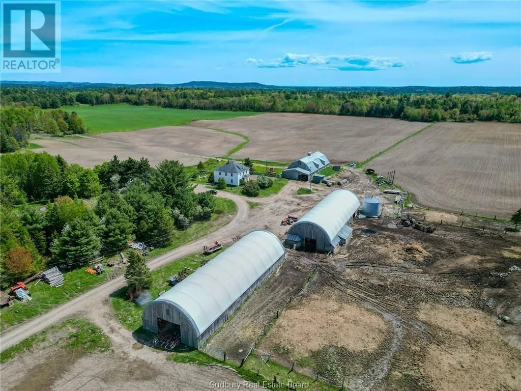 184 Victoria Backline Road, Walford, Ontario P0P 2B0