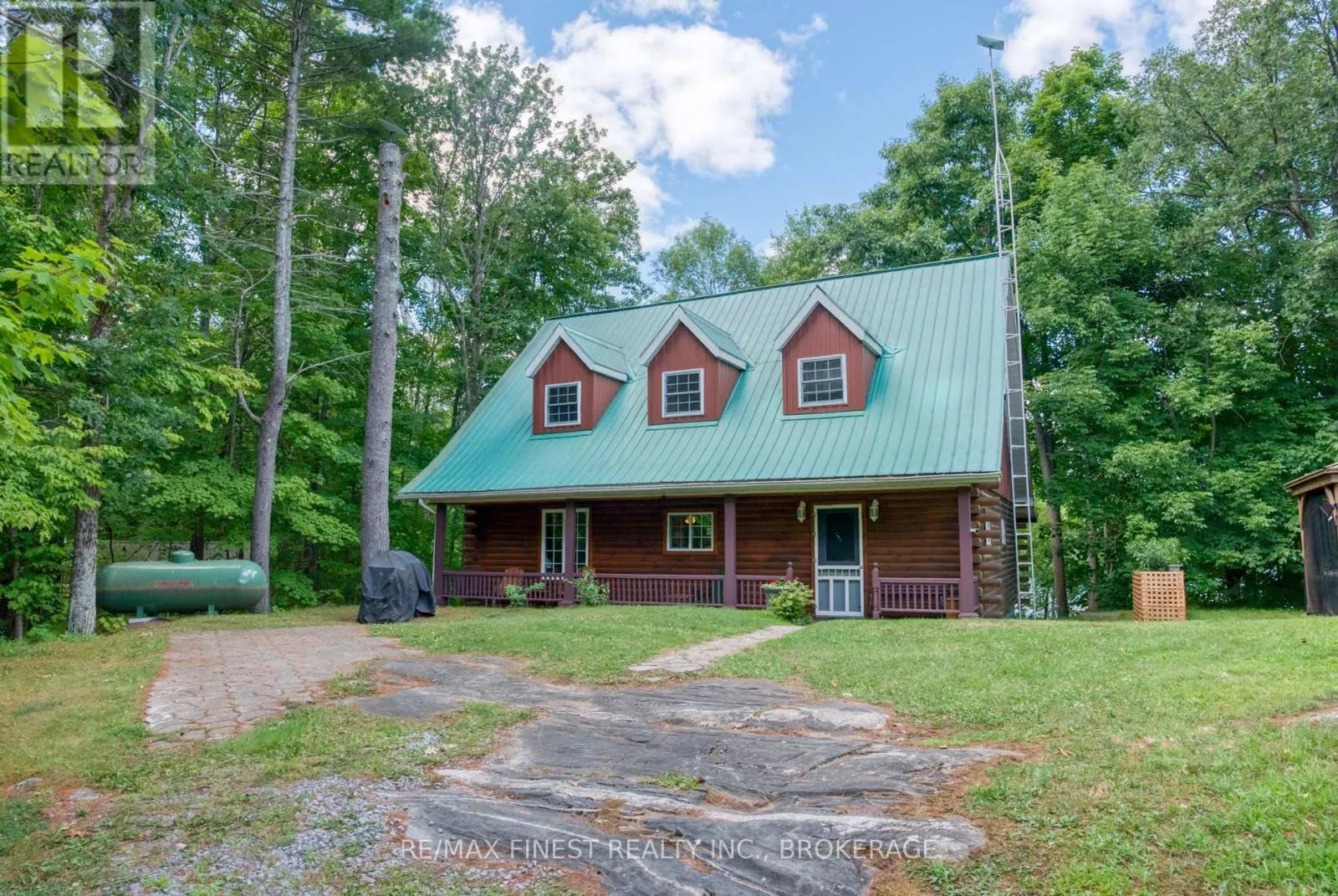 House for rent: 1841 Fifth Lake Road, Frontenac, Ontario K0H 2K0