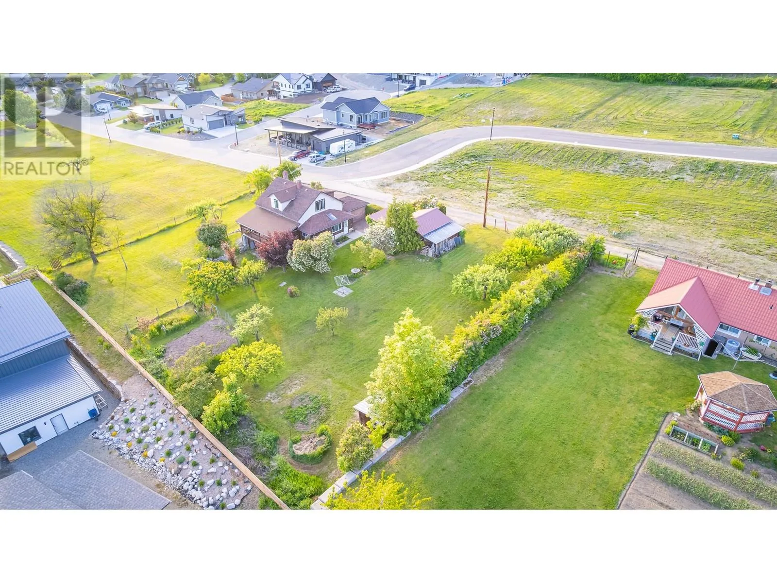 House for rent: 1843 Mclaren Street, Creston, British Columbia V0B 1G5