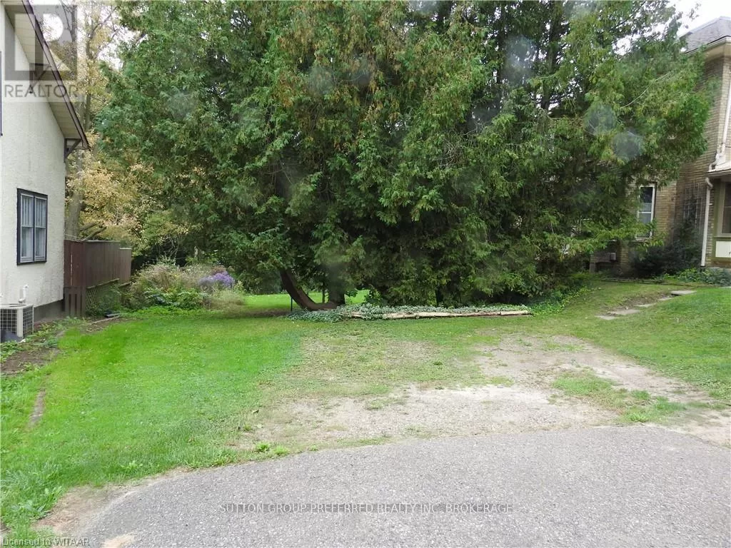 185 John (lot) Street, Ingersoll, Ontario N5C 3G1