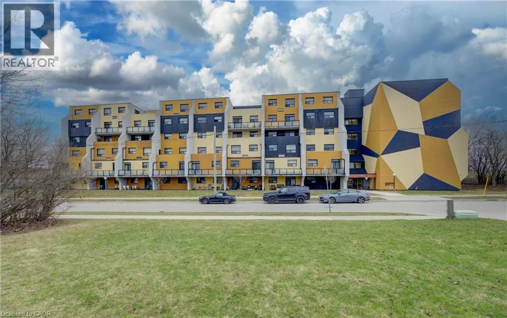 Apartment for rent: 185 Kehl Street Unit# 103, Kitchener, Ontario N2M 5B9