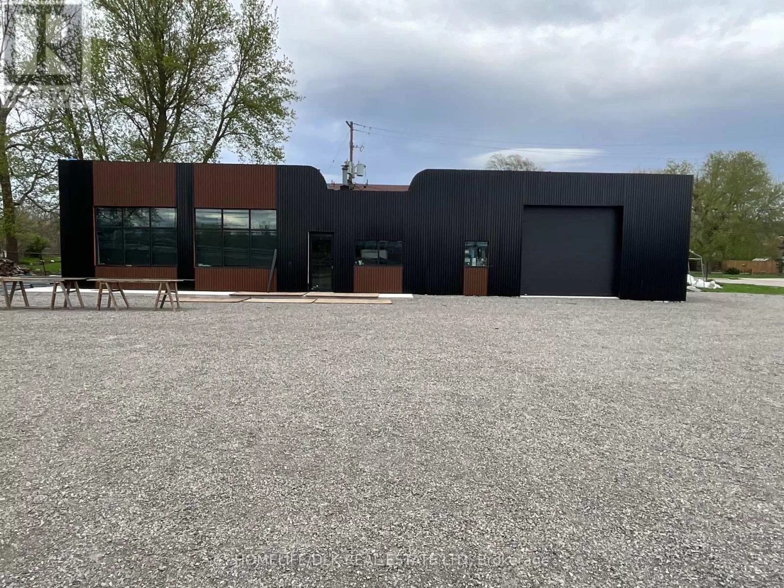 185 North Augusta Road, Brockville, Ontario K6V 2Y2