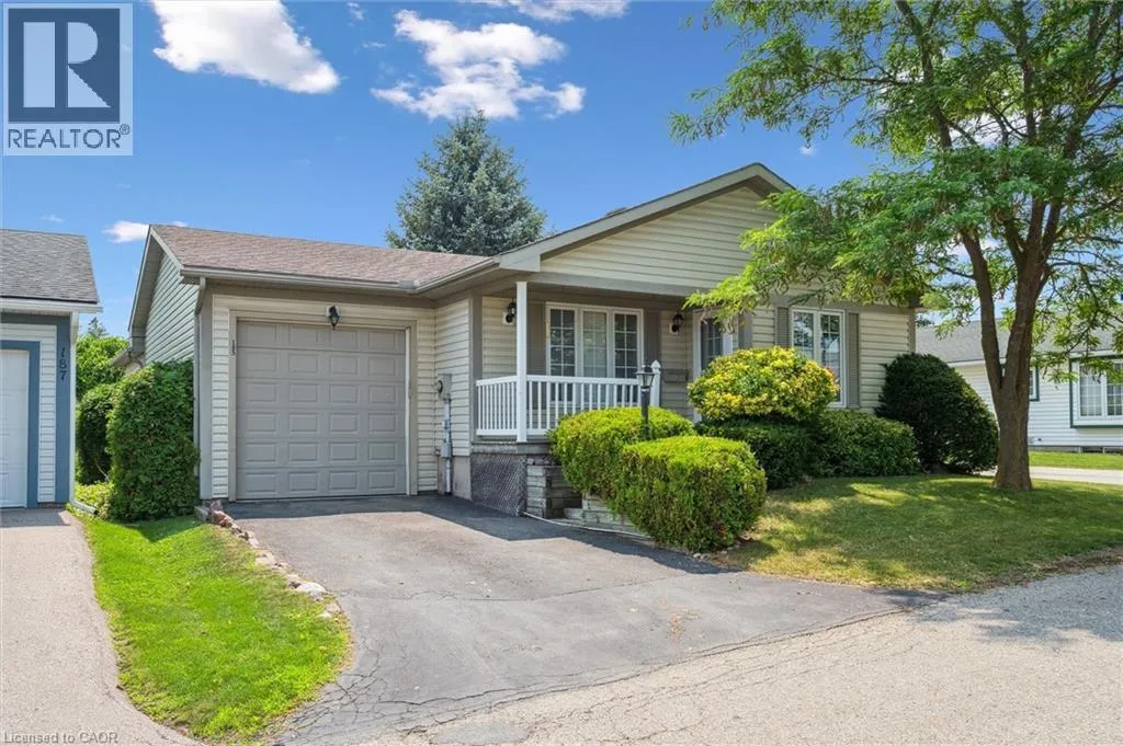 House for rent: 185 Wesley Crescent, Waterloo, Ontario N2J 4G8