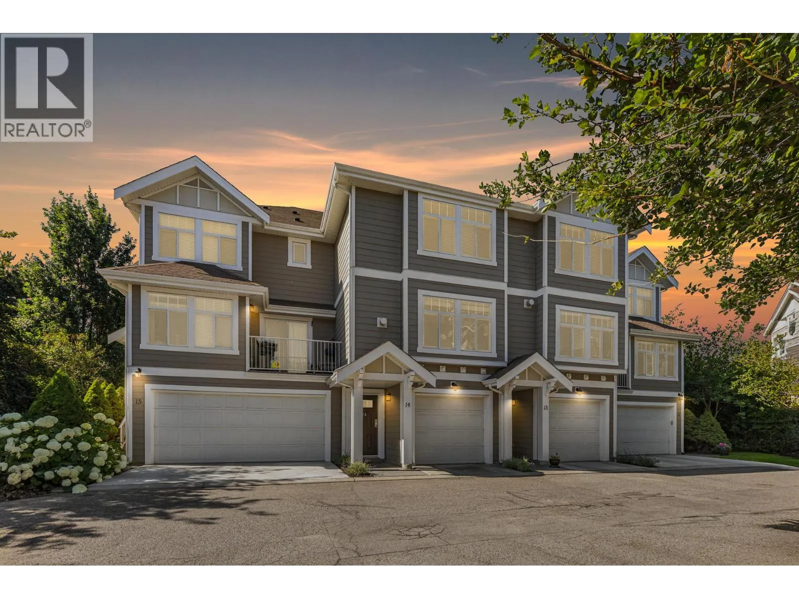 Row / Townhouse for rent: 1853 Parkview Crescent Unit# 14, Kelowna, British Columbia V1X 8A3