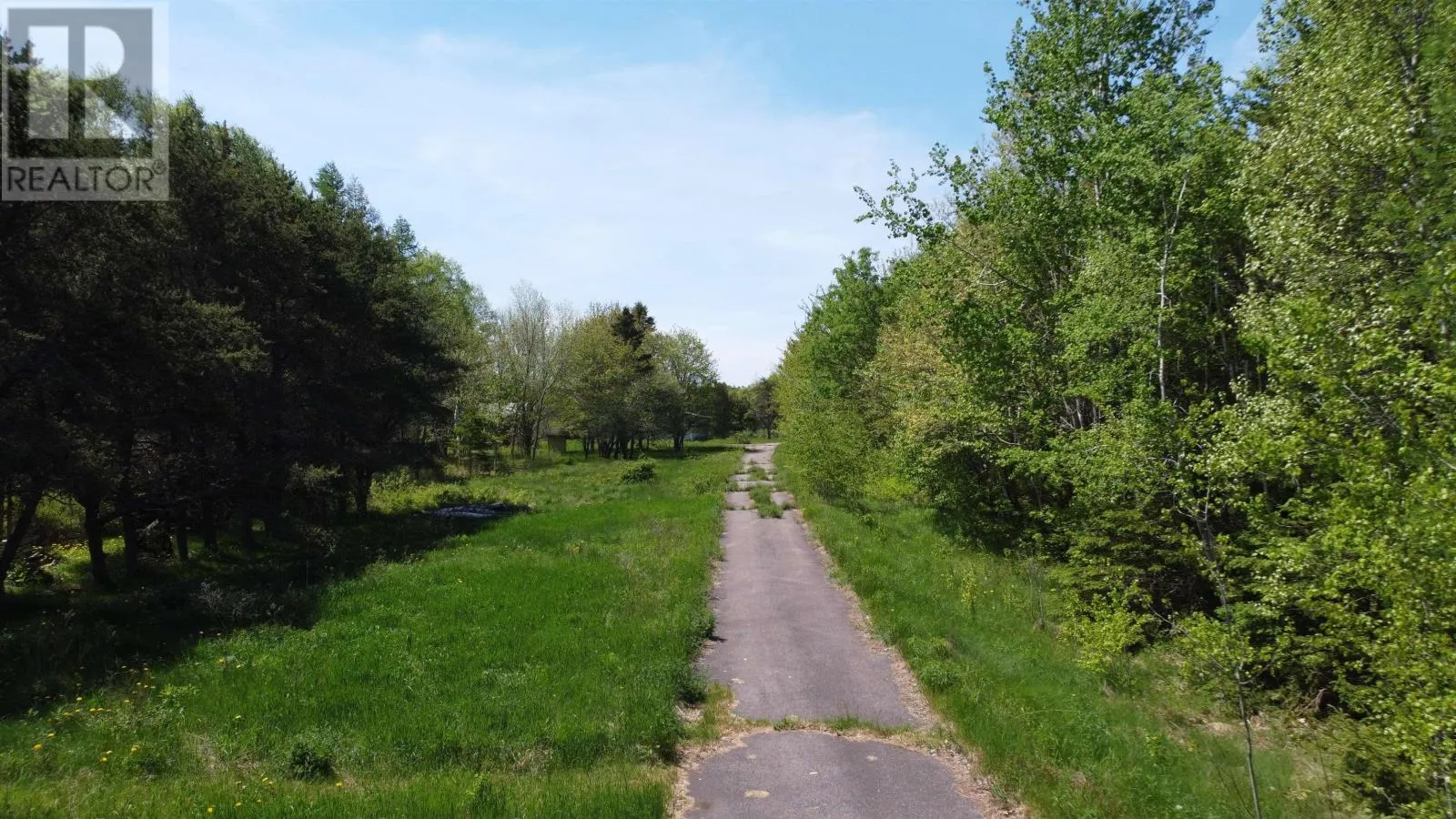 186 Fox Ranch Road, East Amherst, Nova Scotia B4H 3Y3