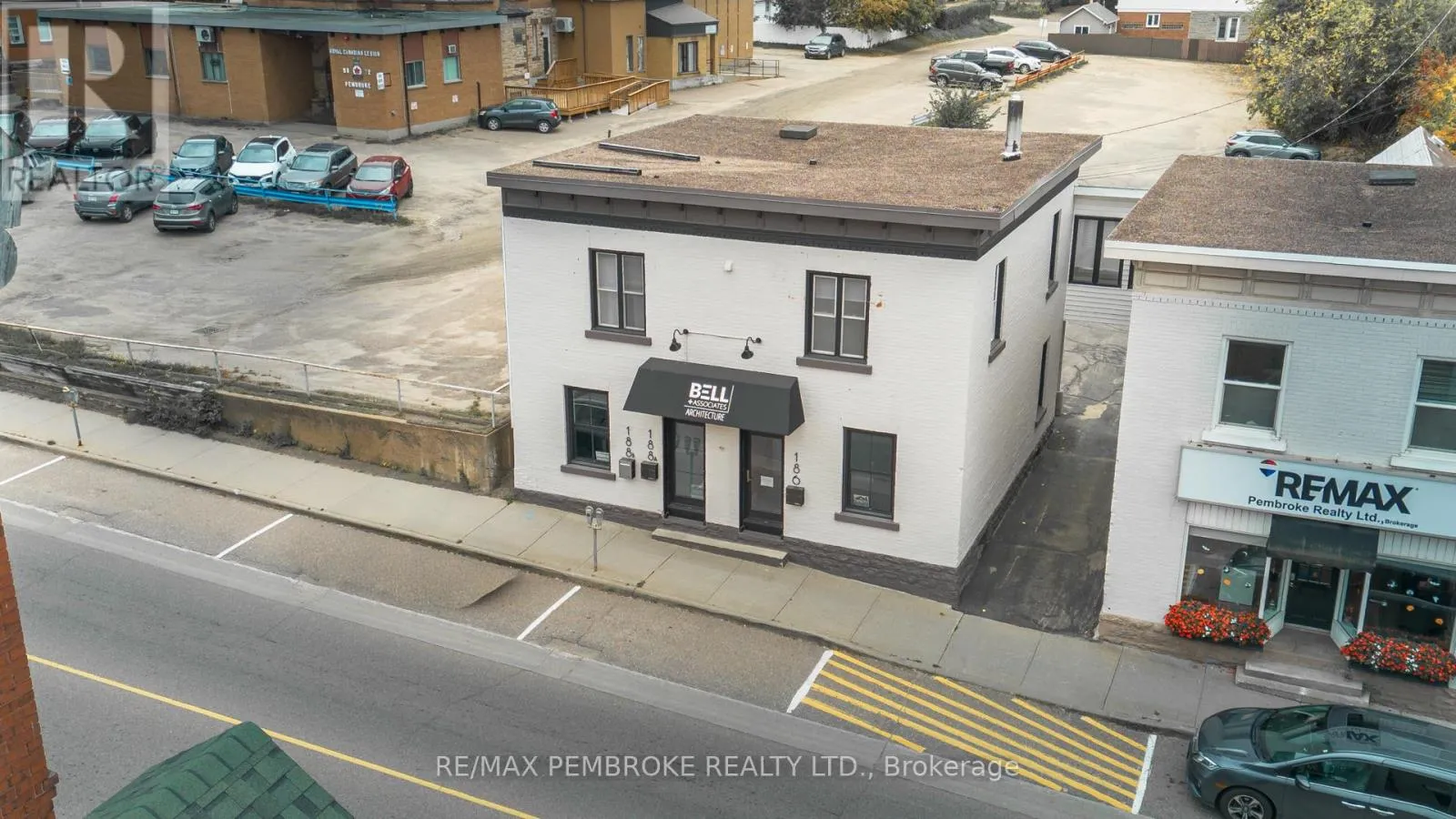 Offices for rent: 186 Pembroke Street E, Pembroke, Ontario K8A 3J7