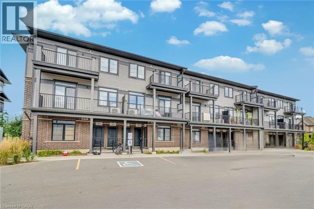 Row / Townhouse for rent: 186 Wheat Lane, Kitchener, Ontario N2R 0R4