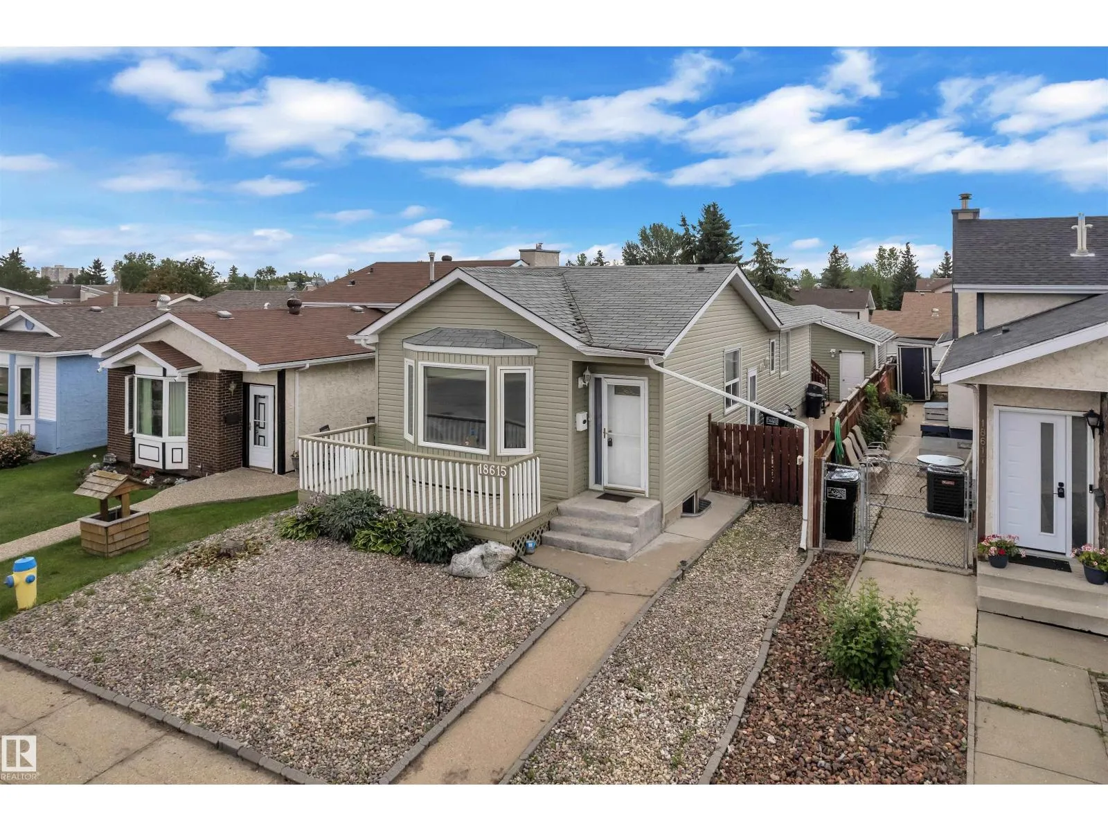 House for rent: 18615 75 Av Nw, Edmonton, Alberta T5T 5J9