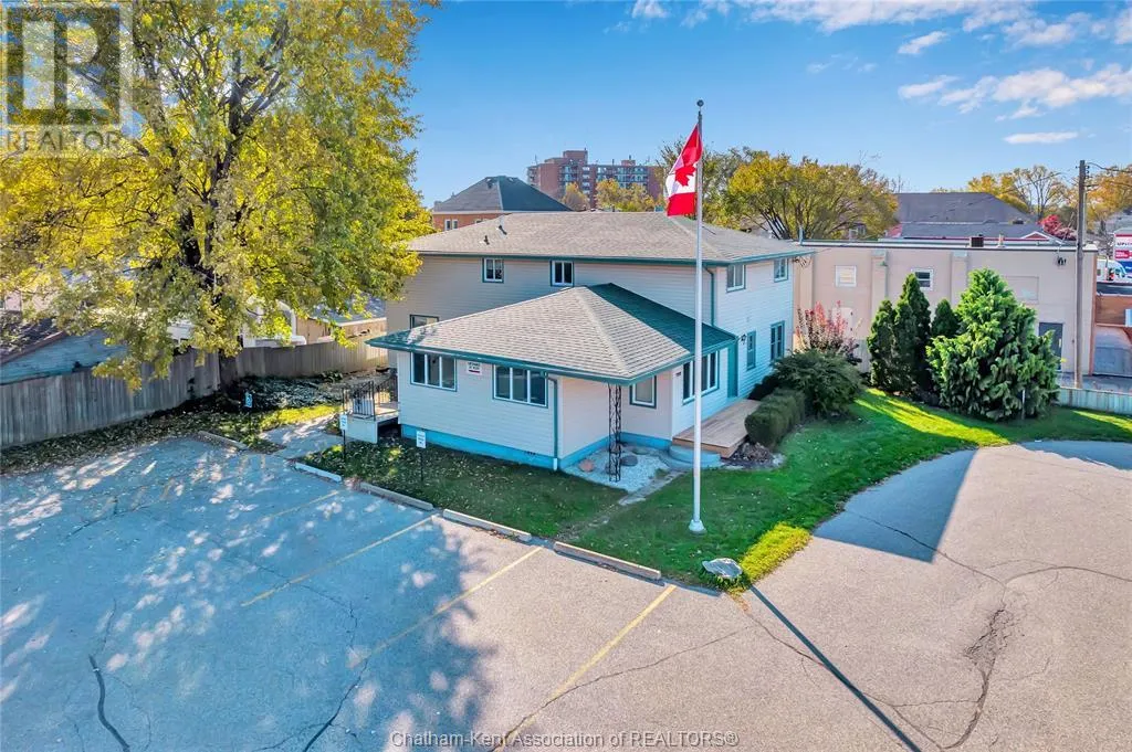 186-196 Grand Avenue West, Chatham, Ontario N7L 1C1